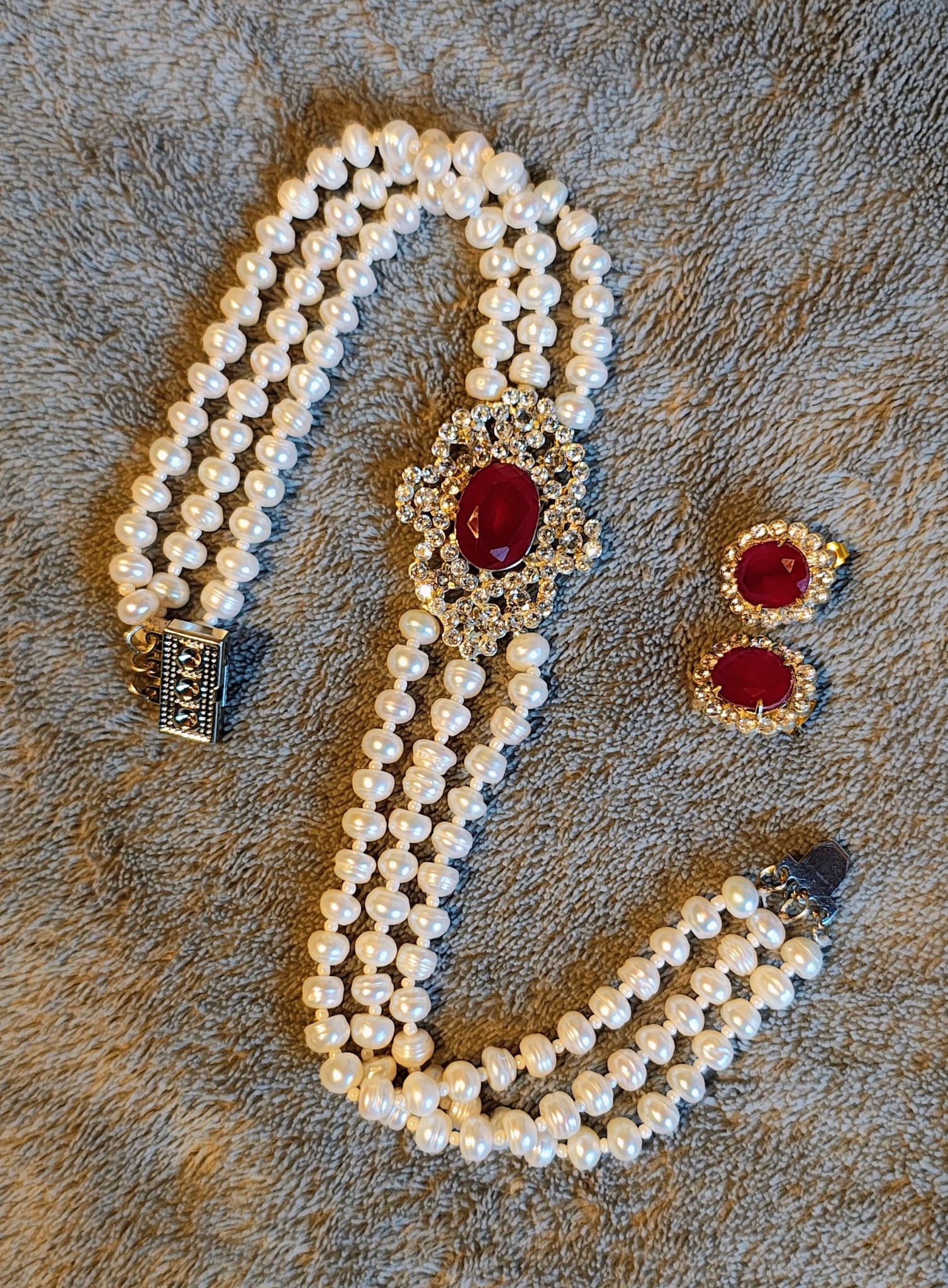 freshwater pearl (mother of pearl) choker necklace freshwater pearl (mother of pearl) choker necklace